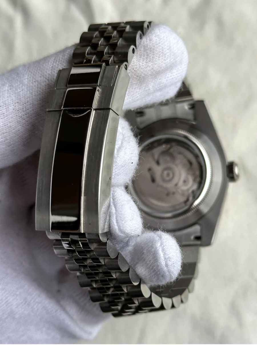 Seiko Midnight Black Arabic Dial Mod
